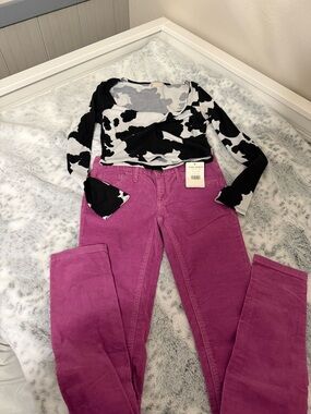 Free People Hot Rose Corduroy Pants NWT (size 25)w/Altar’d State Cow Print Top